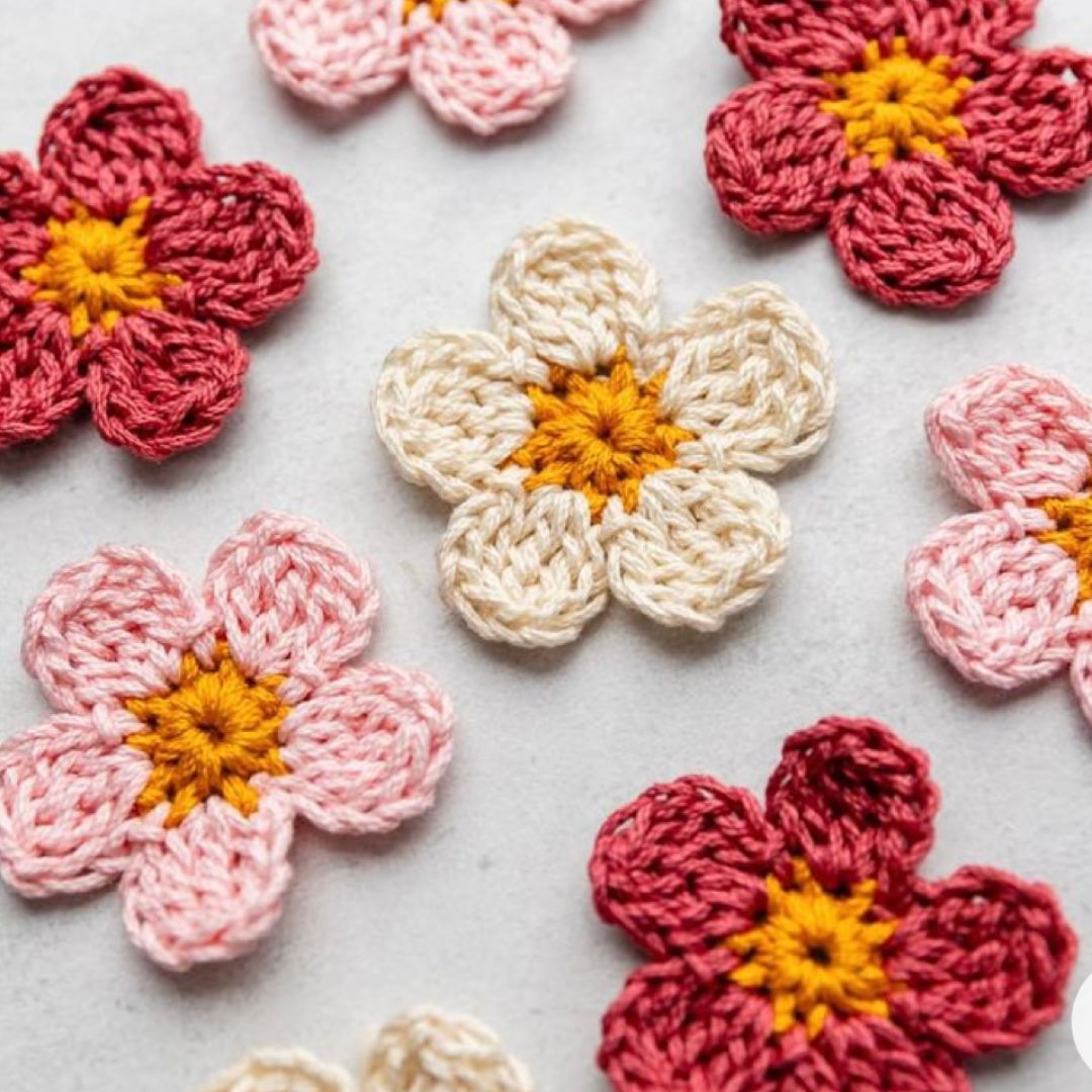 * 🧶 Taller de crochet: Crea una flor en ganchillo | Incluye materiales | martes, 6 mayo