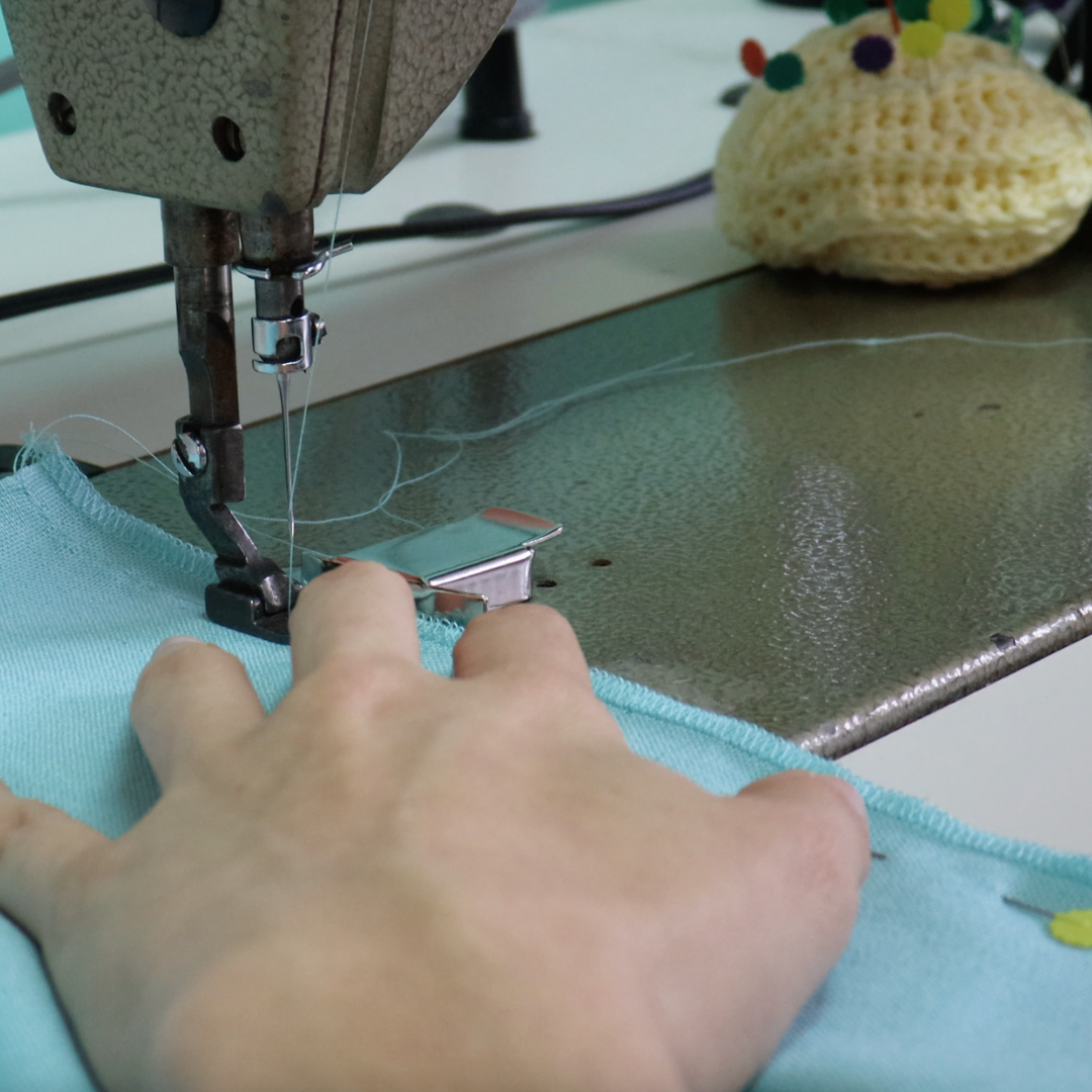 Curso Costura 1.1: Cose un pantalón ajustable👖 en gasa | Jueves 6pm - 9 pm | comienza 24 de abril