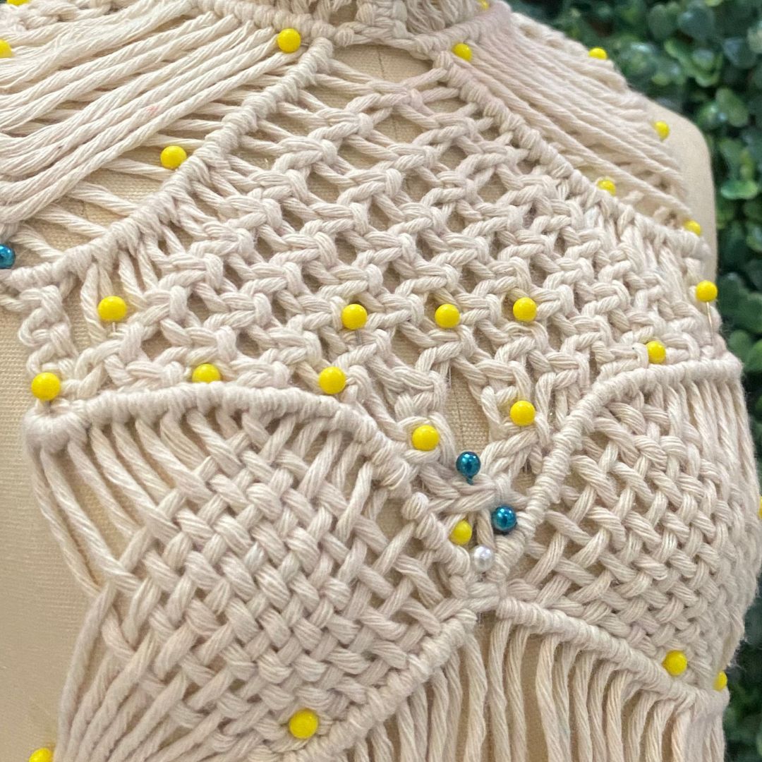 Introducción al macramé y técnicas de anudado | Sábados 1-3 pm | 24 de enero - 16 de mayo