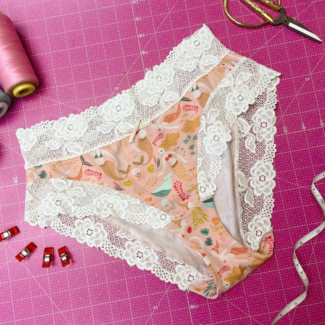 Curso Confección de ropa interior: sostén con varilla y panti con encaje | Sábados 1-5pm | Comienza 22 de noviembre