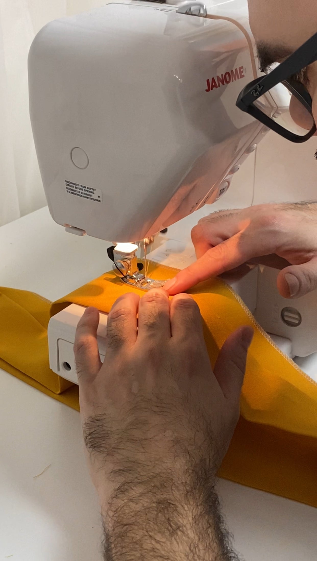 Costura 1.1: Cose un pantalón ajustable👖 | jueves 6 pm - 8 pm | 5 de febrero - 26 de marzo