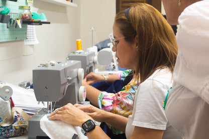 Sip & Sew Social Day | sábado, 13 de junio 10 am a 12 md 🪡